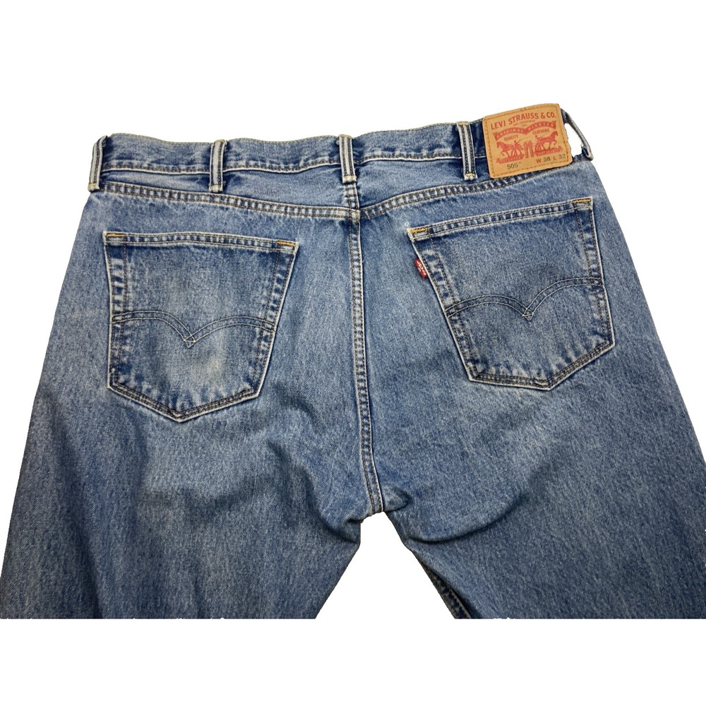 Vintage Levi's Jeans Mens W38 L32 Blue 505 Regular Fit Straight Leg Faded